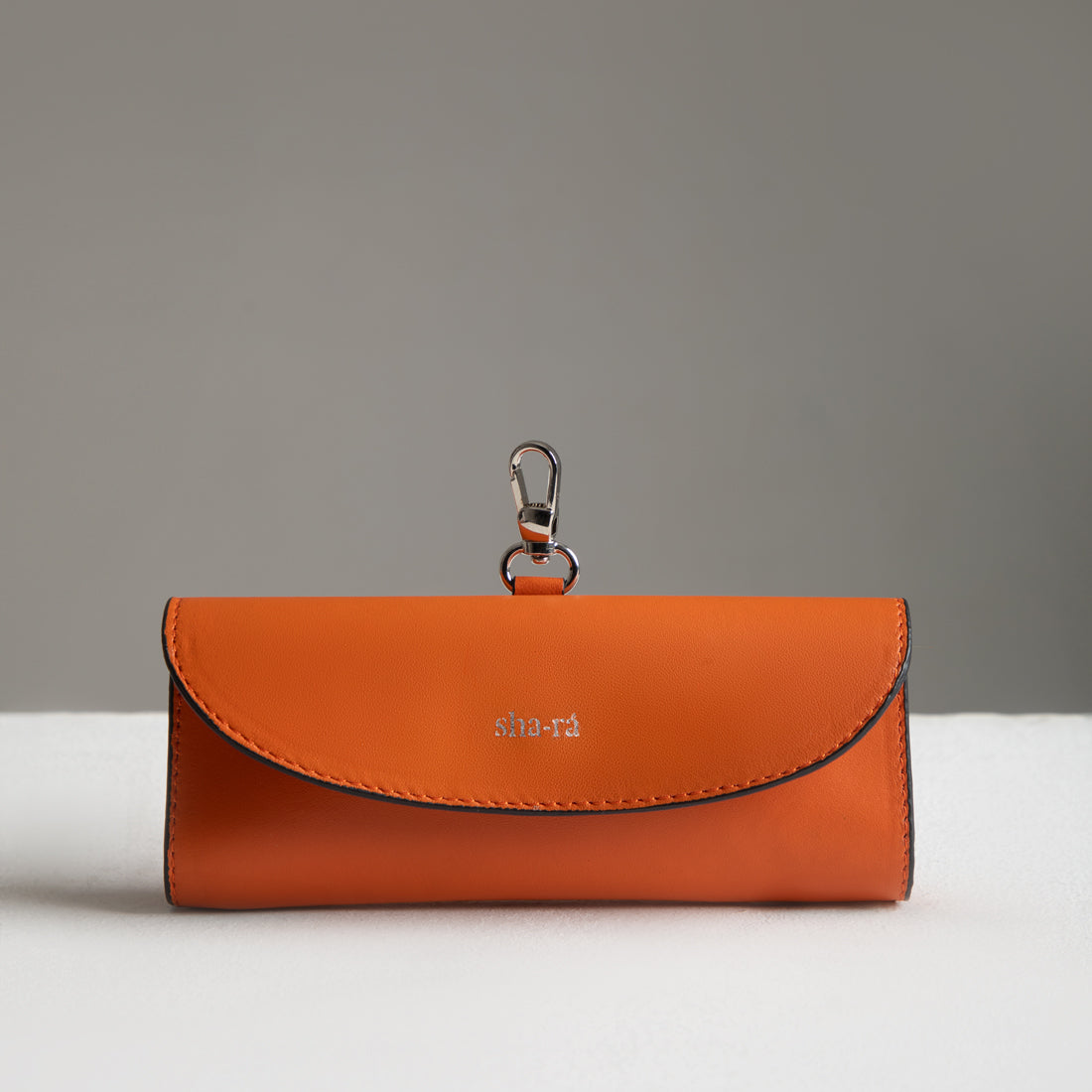 The Essentials Holder