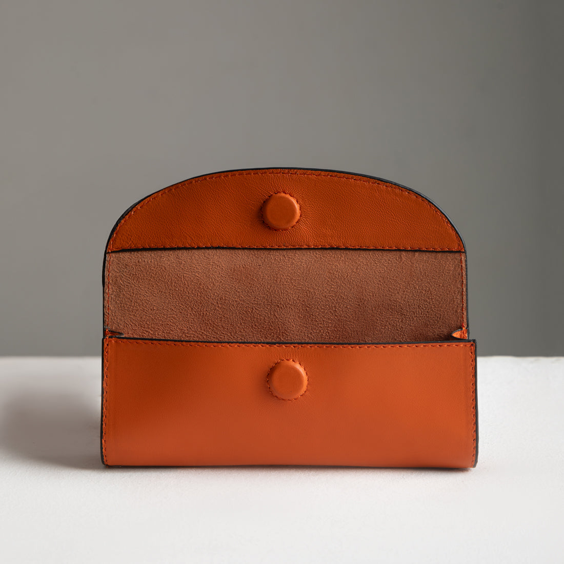 The Essentials Holder