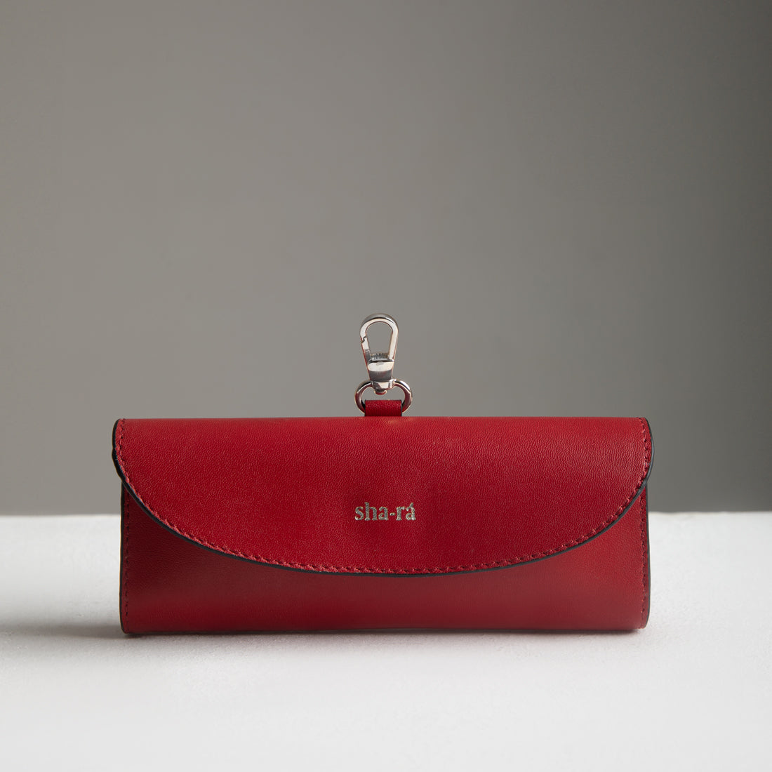 The Essentials Holder